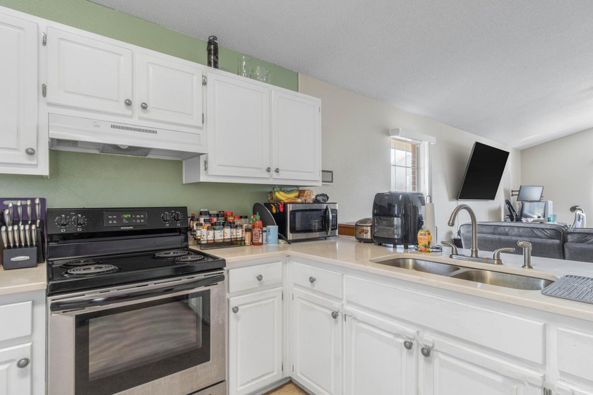 Welcome home! Located in the desirable Waterford Estates - photo 8