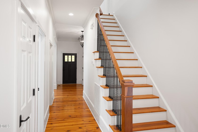 Exquisite Hope Valley residence gracefully set on a beautifully - photo 48