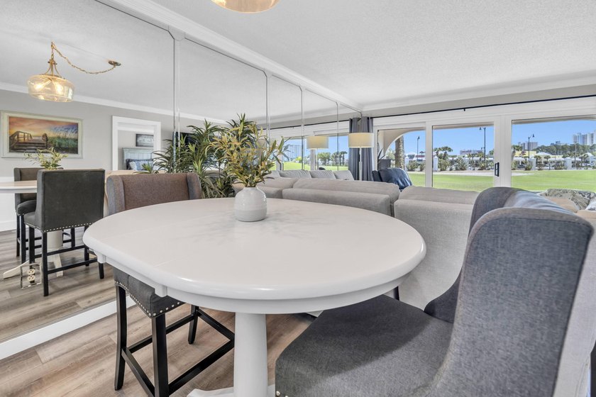 Welcome to the most beautiful Villa in Edgewater Resort! Offered - photo 9