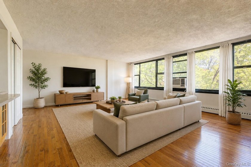 Welcome to Le Havre on the Water! This bright and airy unit has - photo 8