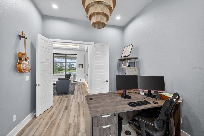 Considering building a custom home or working with a luxury - photo 15