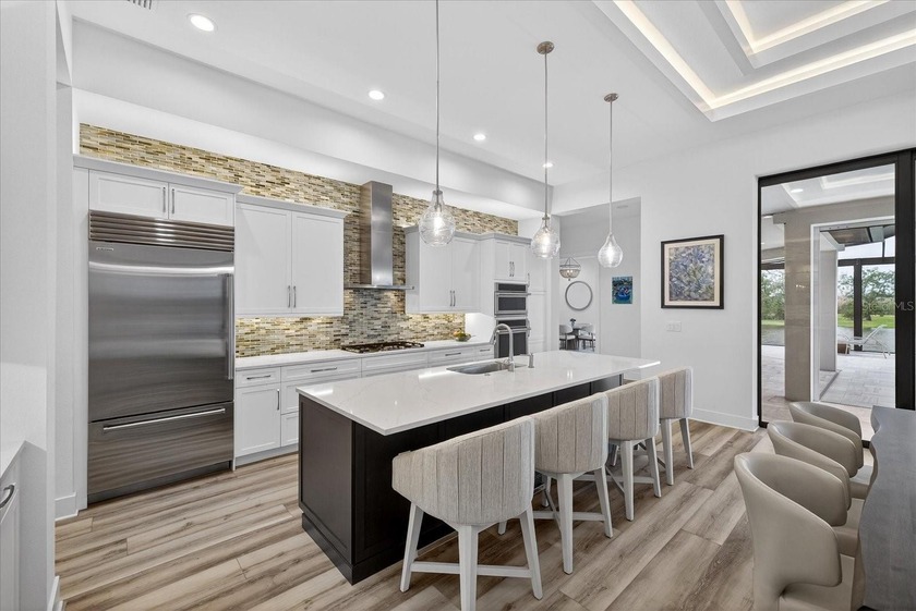 Considering building a custom home or working with a luxury - photo 19