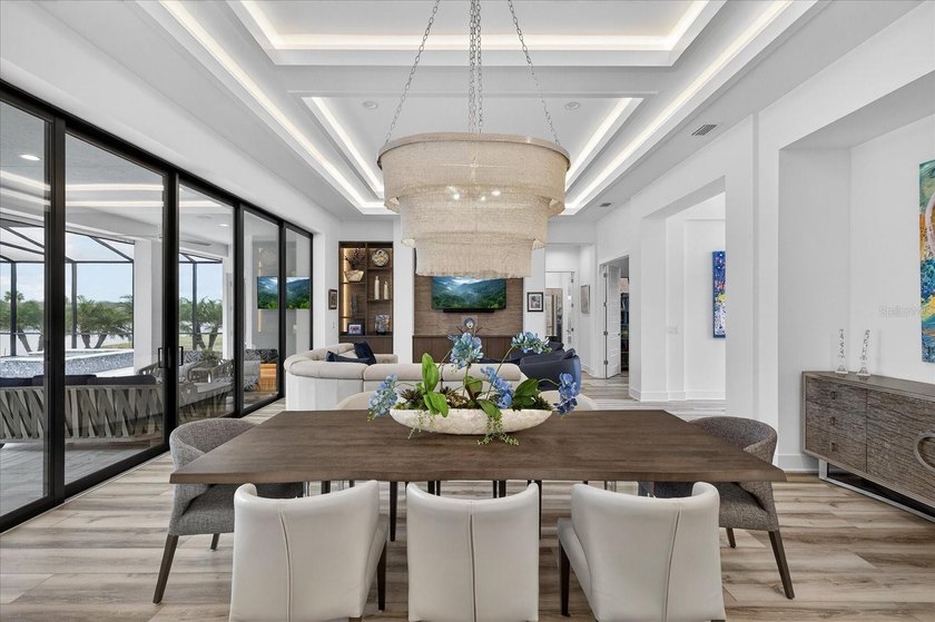 Considering building a custom home or working with a luxury - photo 22