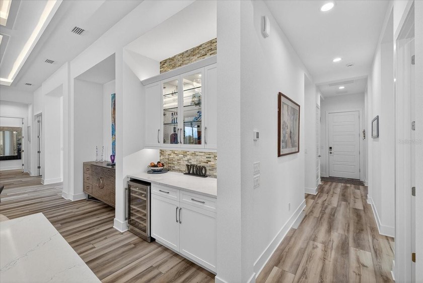 Considering building a custom home or working with a luxury - photo 25