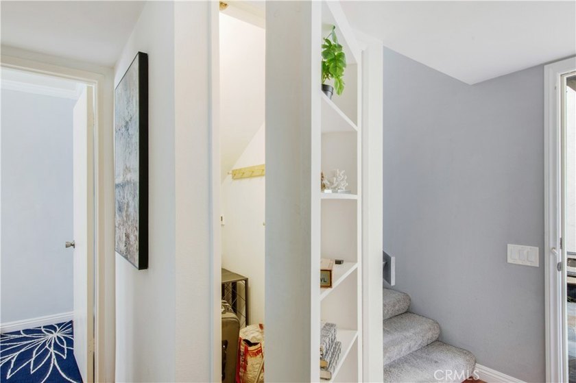 CONTACT LISTING AGENT DIANA! **HIGHLY DESIRABLE *BEACHWALK* - photo 26