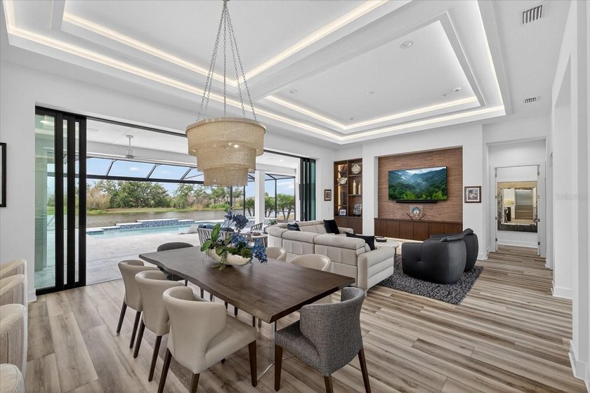 Considering building a custom home or working with a luxury - photo 29