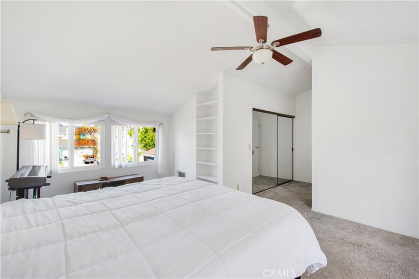 CONTACT LISTING AGENT DIANA! **HIGHLY DESIRABLE *BEACHWALK* - photo 30