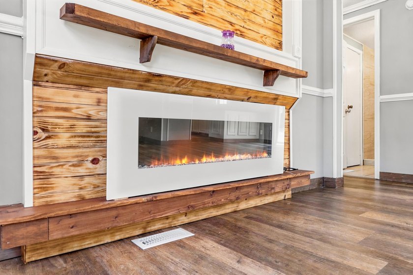 Coastal living in the highly sought-after Windy Hill section of - photo 6