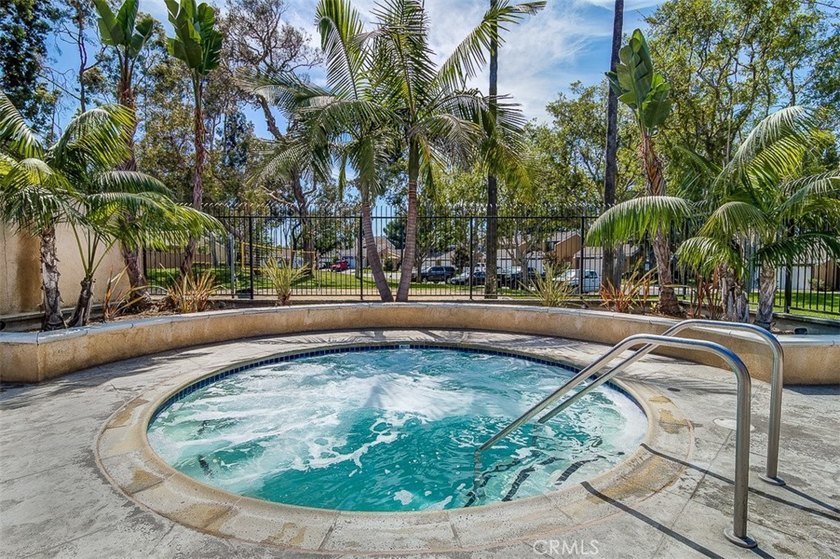 CONTACT LISTING AGENT DIANA! **HIGHLY DESIRABLE *BEACHWALK* - photo 47