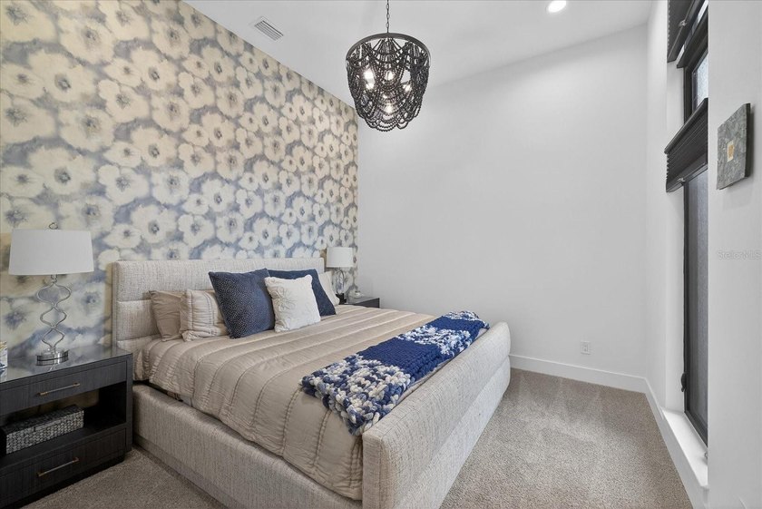 Considering building a custom home or working with a luxury - photo 49