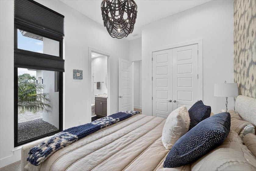Considering building a custom home or working with a luxury - photo 50