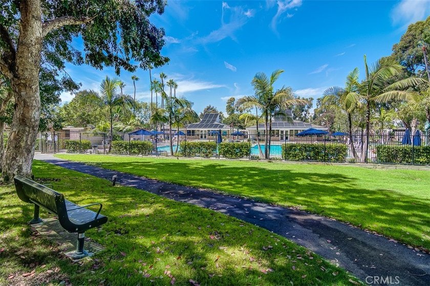 CONTACT LISTING AGENT DIANA! **HIGHLY DESIRABLE *BEACHWALK* - photo 52
