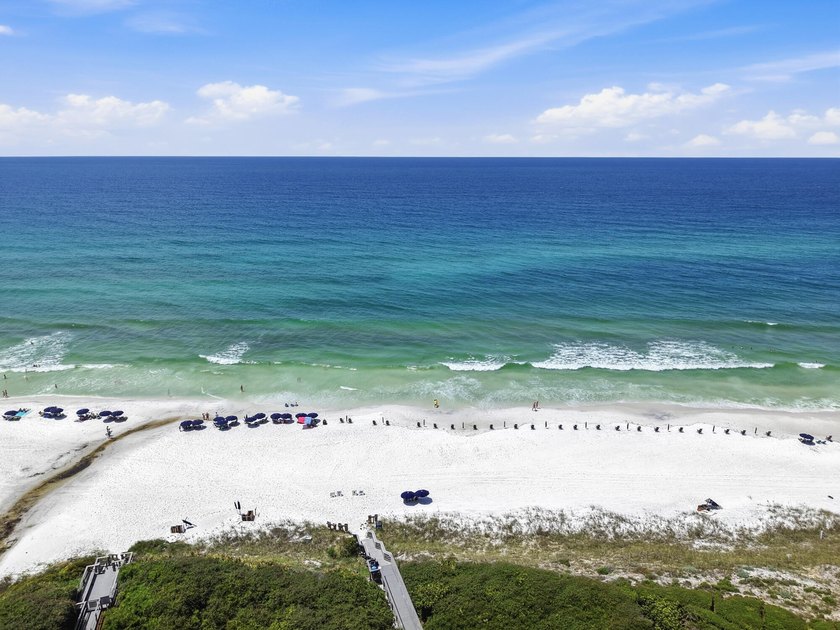 Welcome to this charming condo in the heart of Seagrove Beach - photo 2