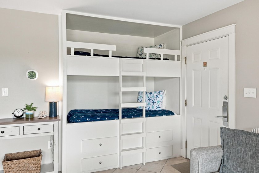Welcome to this charming condo in the heart of Seagrove Beach - photo 6