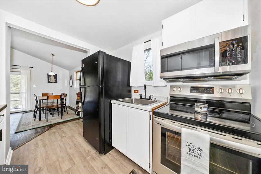 Perfect  investment opportunity! In recent years, this property - photo 10