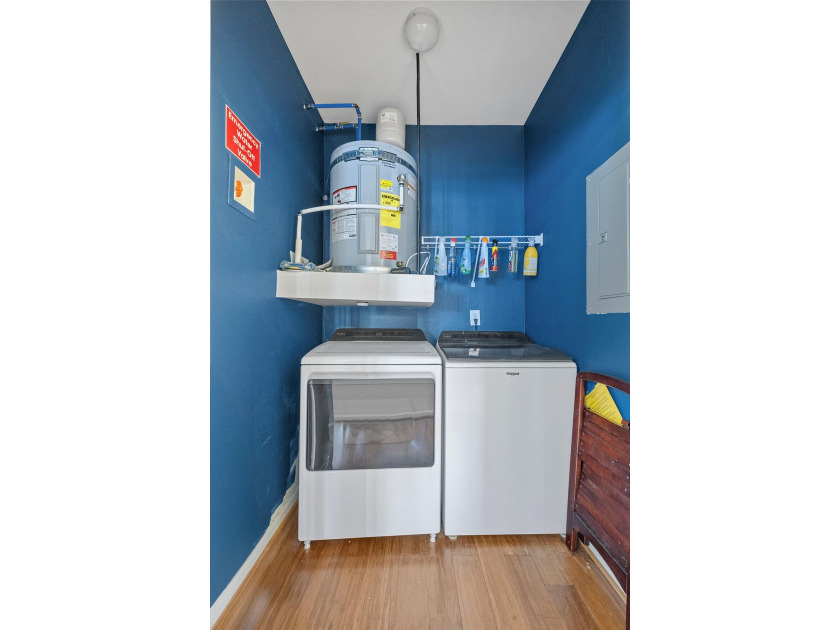 Move-In ready 1 Bedroom Condo - Prime Location Near Downtown &amp; - photo 31