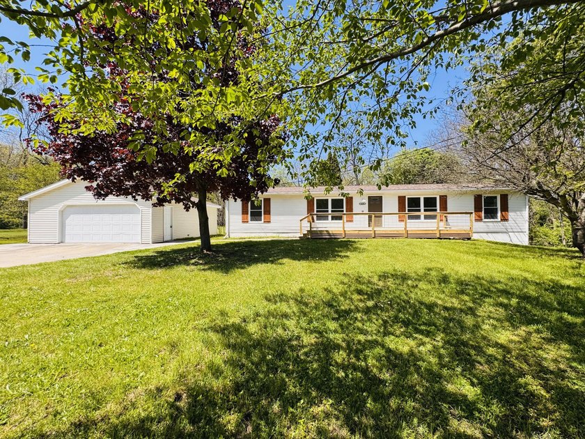 Back on Market due to no fault of the seller! Welcome home to - photo 32