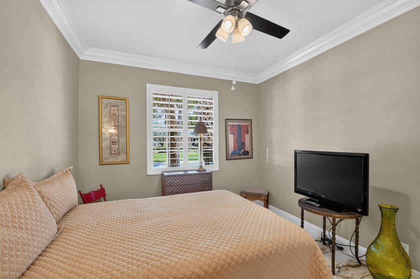Welcome to 9575 Sandpiper Shores Way in the sought-after - photo 45