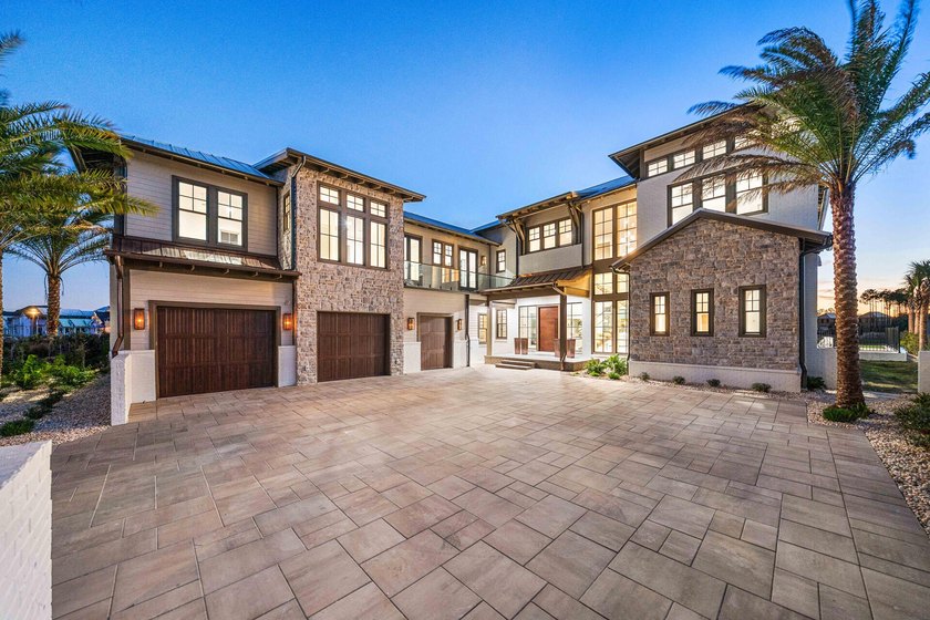 Recently completed and fully move-in ready, 75 N Southern Cross - photo 2