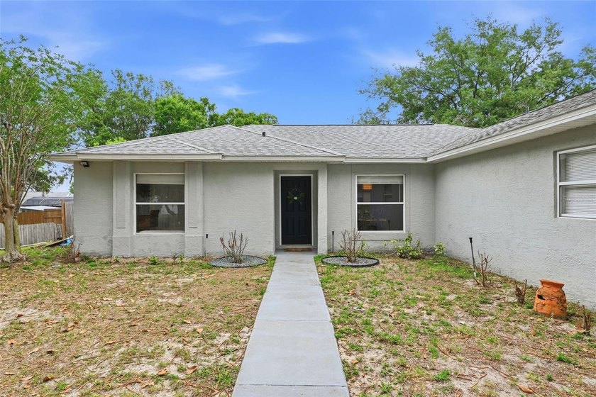 Nestled in the heart of booming Clermont on an expansive - photo 9