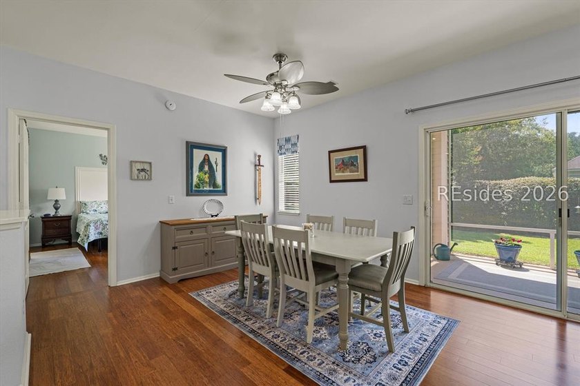 Beautiful open-concept home featuring 2 bedrooms and 2 full - photo 4
