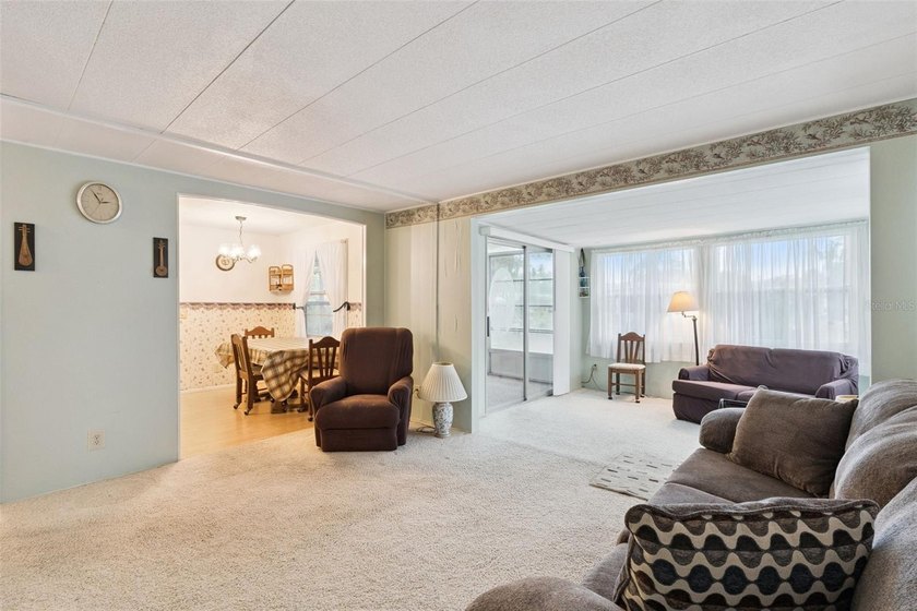 Welcome to this charming and well-maintained 2 bedroom, 2 - photo 10