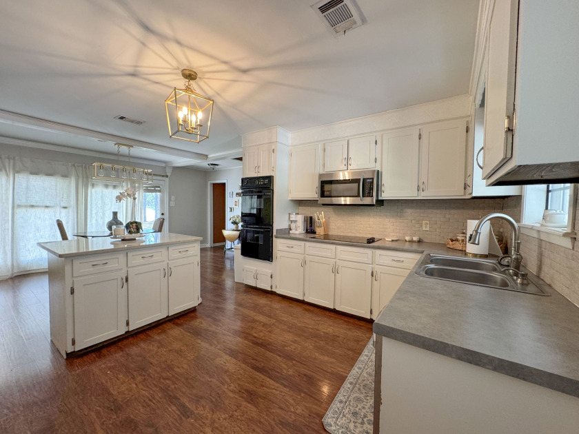 Move-In Ready Home on the Panola Country Club Golf Course - photo 9
