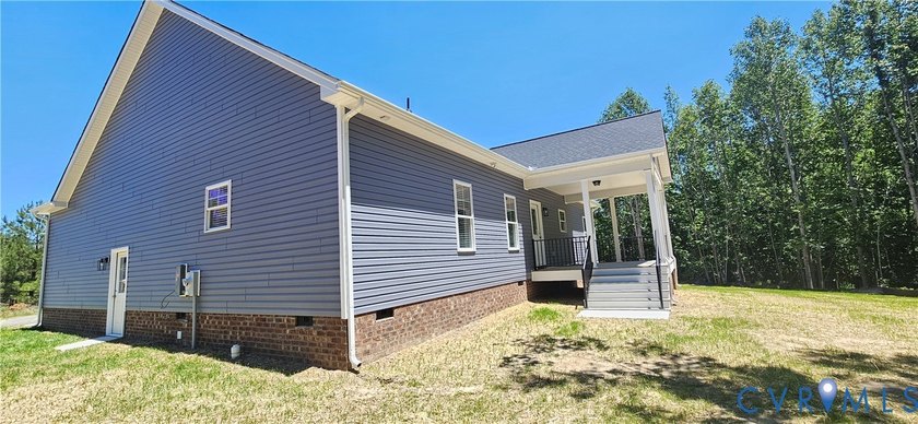 Lake Access! New construction located in the beautiful lake - photo 2