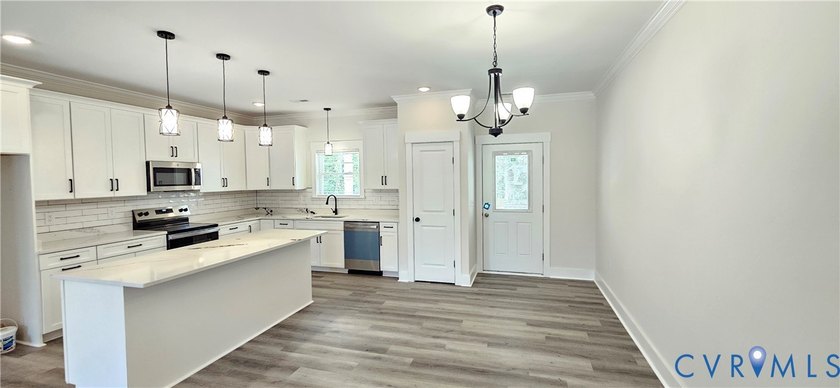 Lake Access! New construction located in the beautiful lake - photo 7