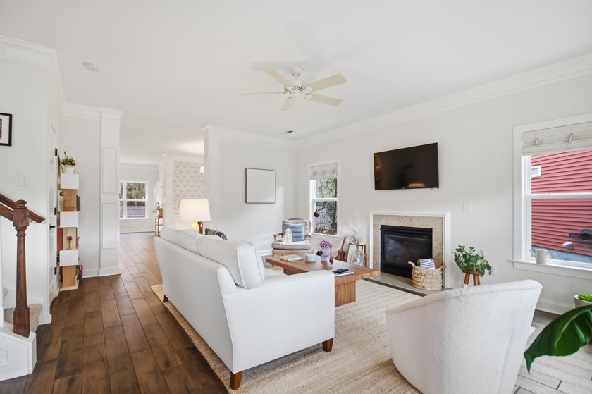 Johns Island living is just right at Swygerts Landing. This open - photo 3