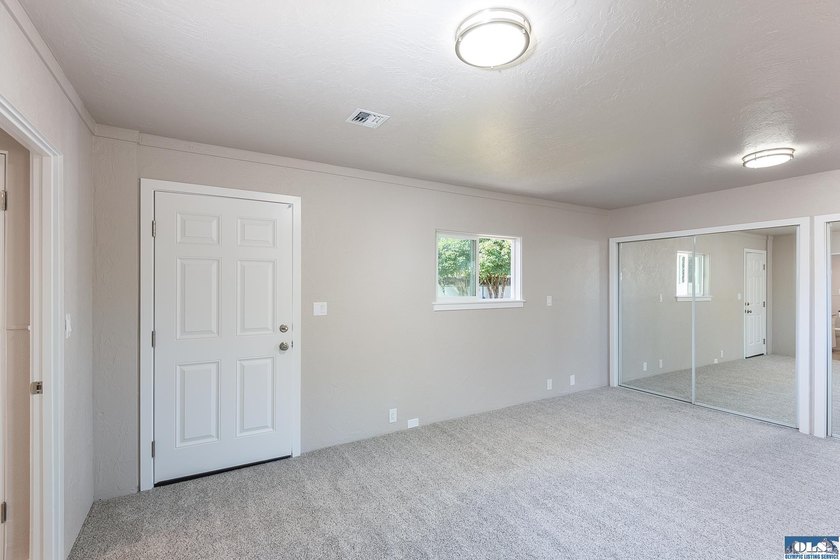 Meticulously updated from top to bottom, this move-in ready - photo 22