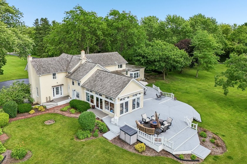 Come experience your everyday vacation home with this beautiful - photo 23