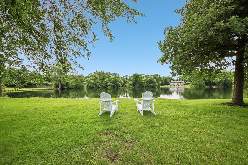 Come experience your everyday vacation home with this beautiful - photo 25