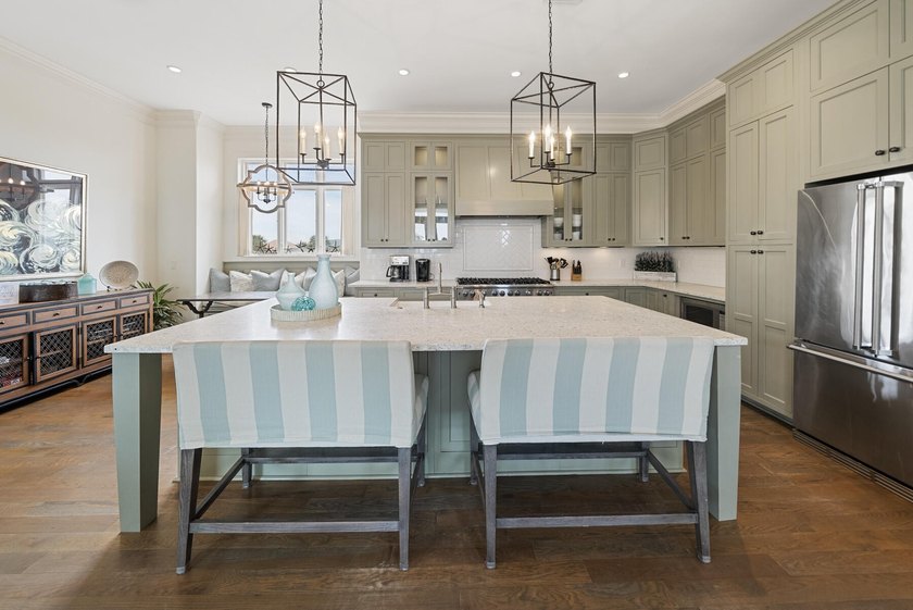 Experience luxury coastal living in the exclusive, guard-gated - photo 7
