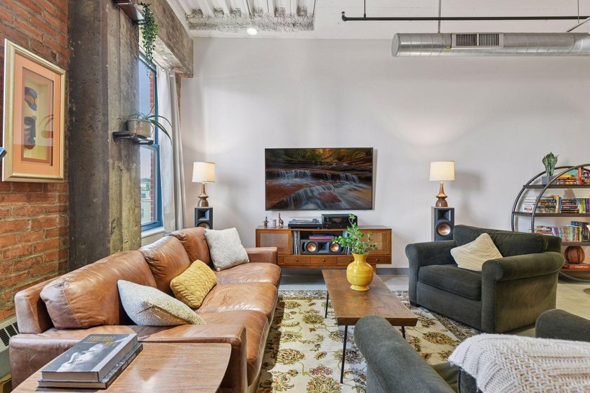 Welcome to this stunning one bedroom + den condo at the historic - photo 7