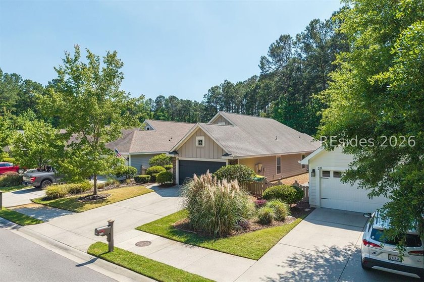 Location, ambiance and serenity where effortless Lowcountry - photo 8
