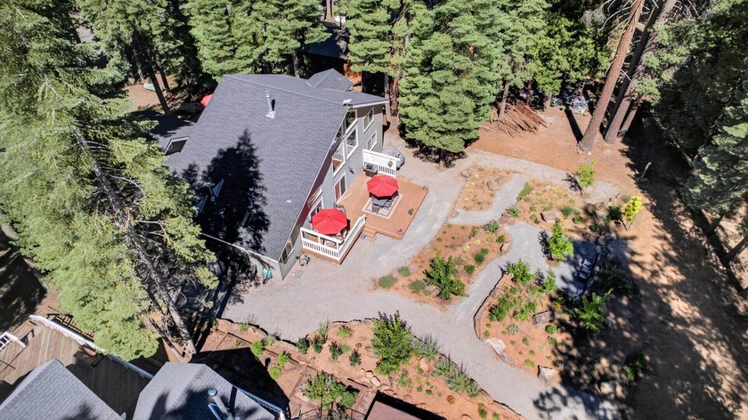 This impeccably maintained Lake Almanor West home has been - photo 49