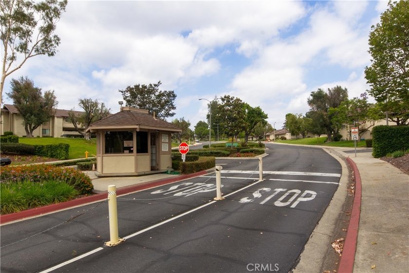 Welcome to the highly desirable Landmark Condominium community - photo 2