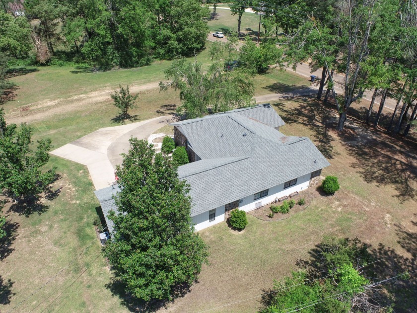Move-In Ready Home on the Panola Country Club Golf Course - photo 8