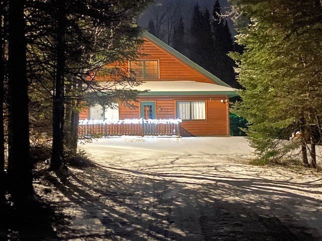 Northwoods Estate on 110+ Acres.Chalet Residence,Creek,Managed - photo 33