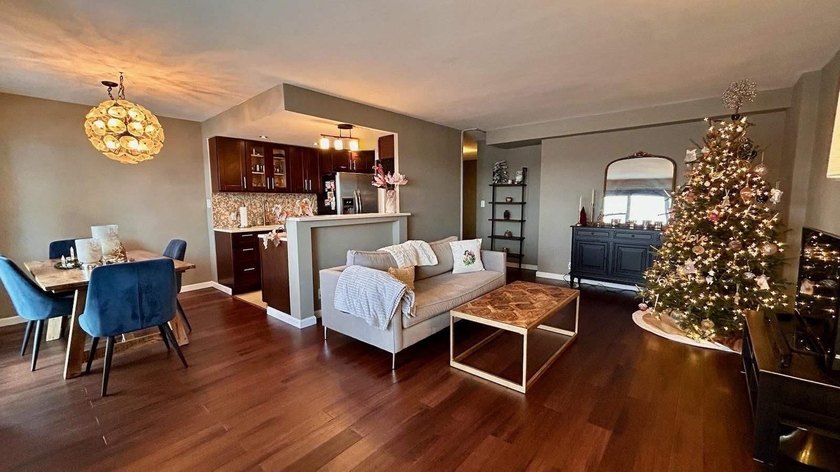 MOST DESIREABLE RENOVATED RIVERFRONT ONE BEDROOM WITH GORGEOUS - photo 6