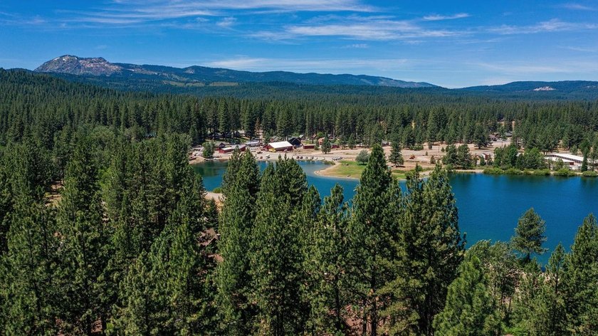 DISCOVER one of Graeagle Meadows' most extensively remodeled - photo 49