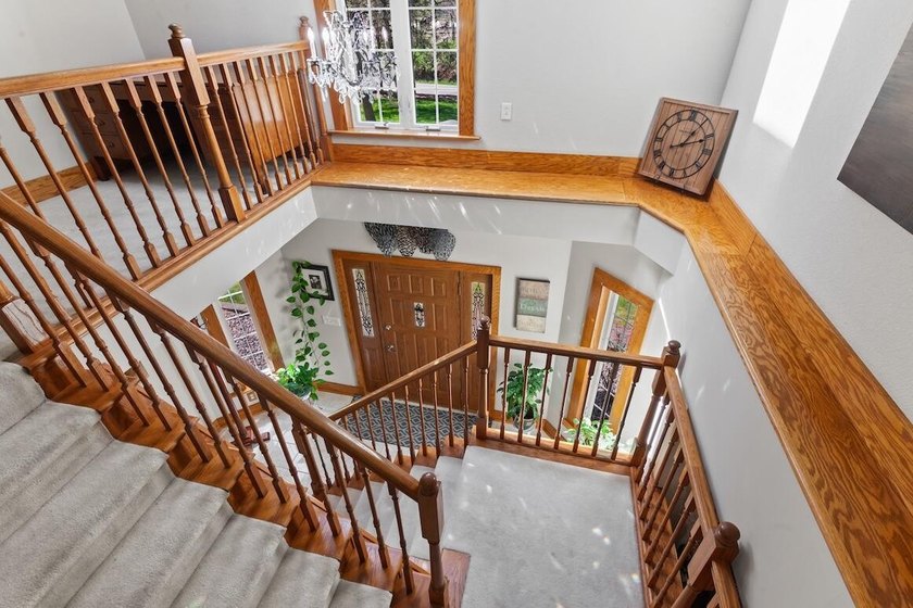Discover this stunning 4,464 sq ft home set on 3.49 acres in the - photo 17