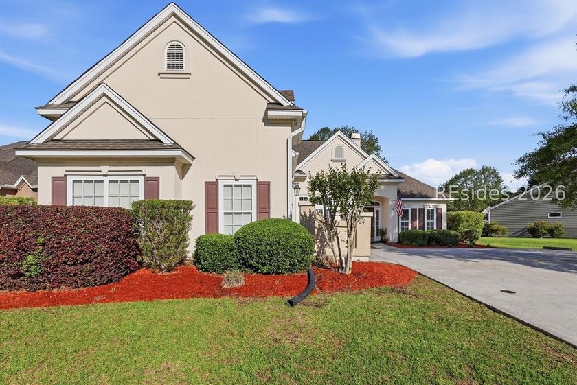 MOTIVATED SELLER - Welcome to 24 Bainbridge Way, a beautifully - photo 2