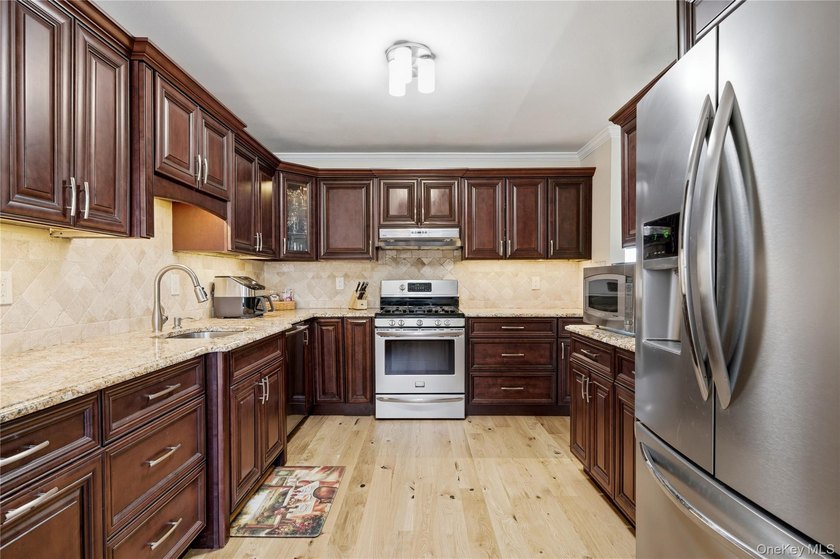 Welcome to The Meadows at Kings Park, a private, serene, and - photo 6