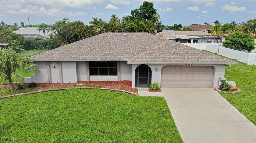 *** HOME ON A TRIPLE LOT SITE WITH CITY WATER AND SEWER *** ALL - photo 3