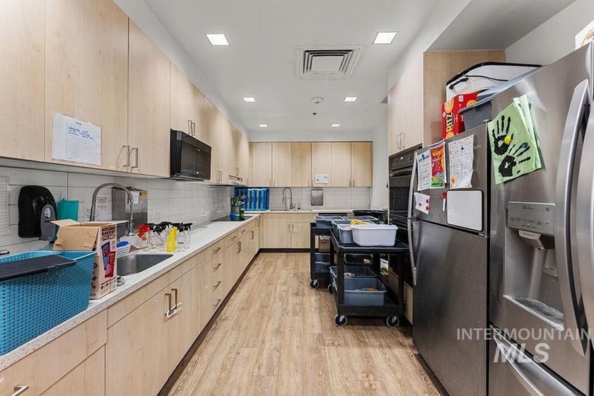 Ten Mile Academy is a 7,566 SF purpose-built childcare facility - photo 27