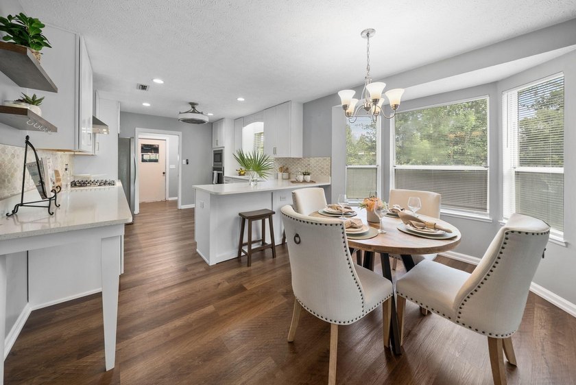 *OPEN HOUSE THURSDAY, JULY 16 | 3-5PM* Tucked right in the heart - photo 7