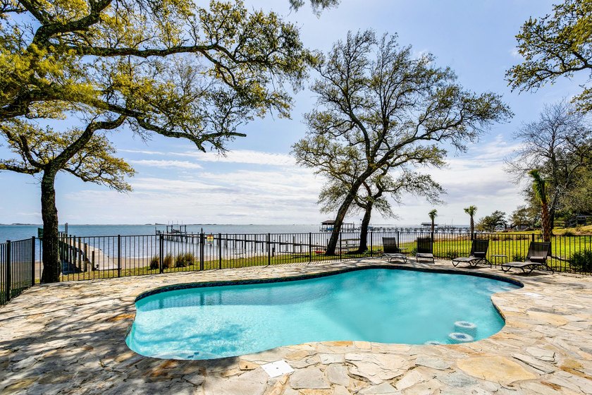 Life on the Santa Rosa Sound does not get much better than this! - photo 9
