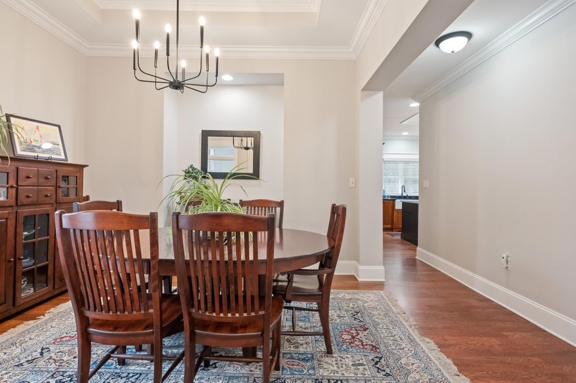 Assumable 4.75 VA Mortgage. You'll fall in love with this - photo 8